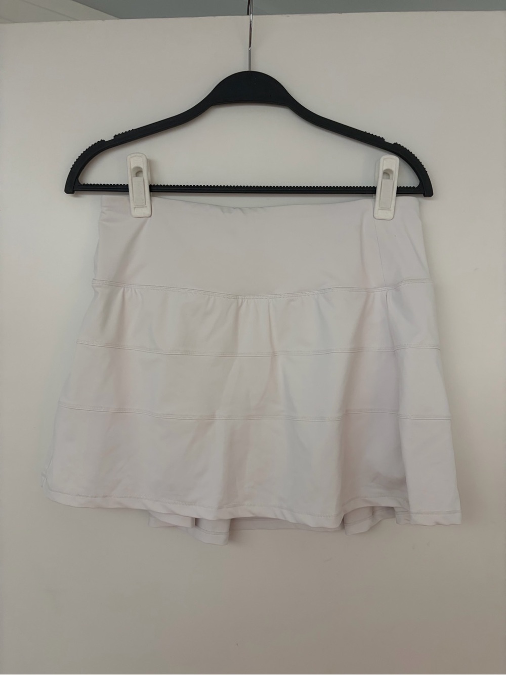 White Athletic Skort - Tiered Tennis Skirt